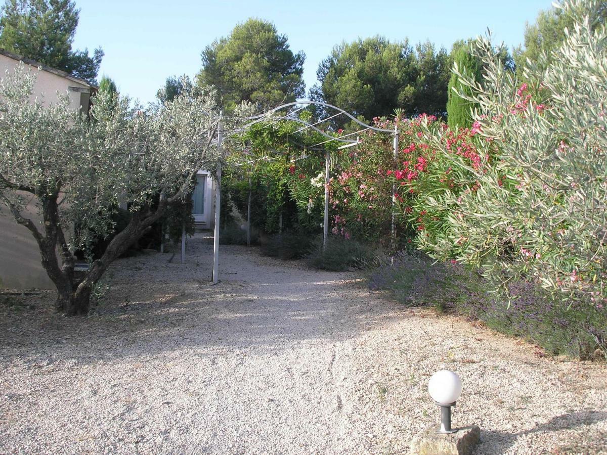Le Mazet De Lele Villa Saint-Rémy-de-Provence Dış mekan fotoğraf